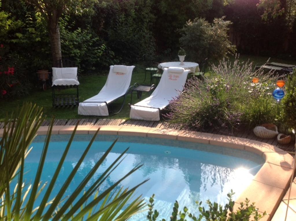La Villa Rosalie Ventabren Extérieur photo