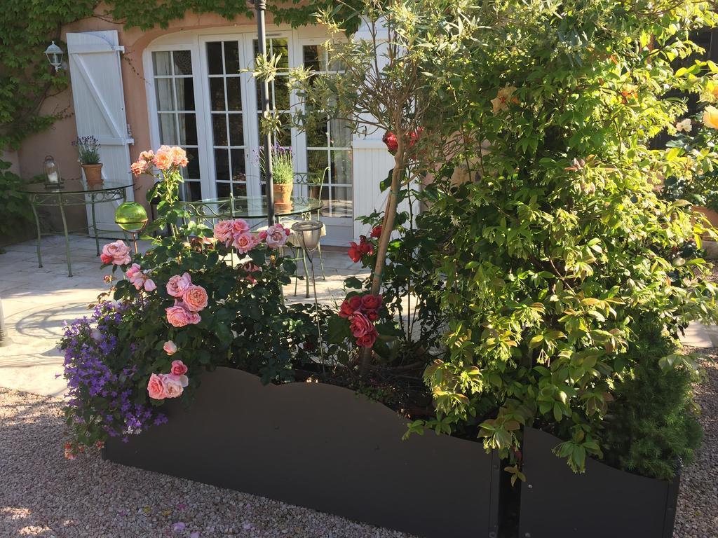 La Villa Rosalie Ventabren Extérieur photo